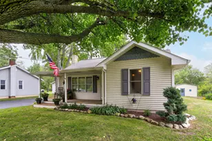 323 S Center St, Bangor, MI 49013 - Photo 4