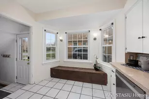 870 Mayhew Wood Dr SE, Grand Rapids, MI 49507 - Photo 12