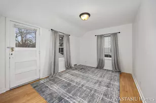 870 Mayhew Wood Dr SE, Grand Rapids, MI 49507 - Photo 18