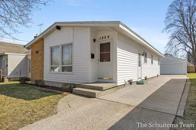 1824 Blandford Avenue SW, Wyoming, MI 49519 - Photo 2