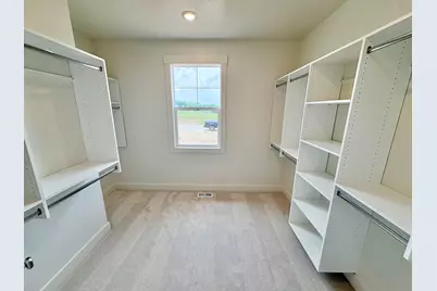 7082 Kettle Dale Avenue SE, Alto, MI 49302 - Photo 14