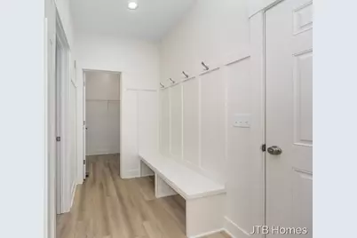 7082 Kettle Dale Avenue SE, Alto, MI 49302 - Photo 20