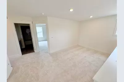 7082 Kettle Dale Avenue SE, Alto, MI 49302 - Photo 18