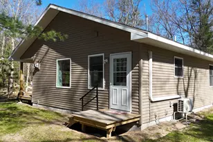 2073 Gunn Rd, Manistee, MI 49660 - Photo 6