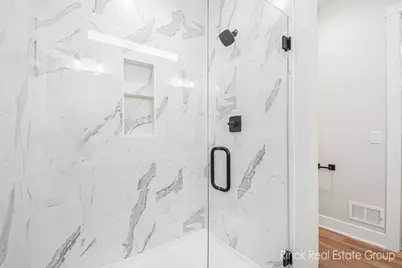 3370 Ravinewood Ct Court #19, Jenison, MI 49428 - Photo 18