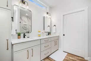 3370 Ravinewood Ct, Jenison, MI 49428 - Photo 20