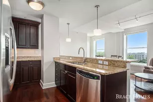 27 Library Street NE, Grand Rapids, MI 49503 - Photo 2