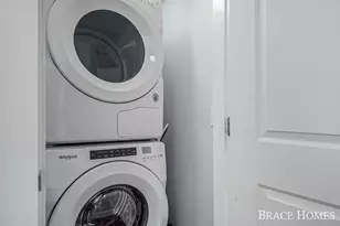 27 Library Street NE, Grand Rapids, MI 49503 - Photo 10