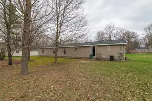 18242 32nd St, Gobles, MI 49055 - Photo 28