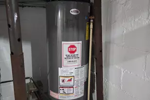 232 Bender St, Jackson, MI 49202 - Photo 28