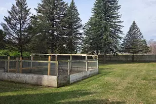 232 Bender St, Jackson, MI 49202 - Photo 18