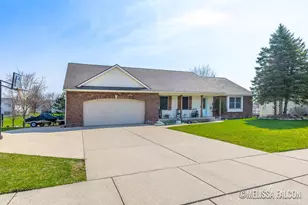 7422 Whistlevale Dr SW, Byron Center, MI 49315 - Photo 2