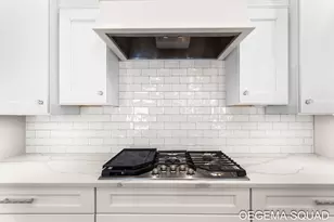 246 Janes View Dr, Holland, MI 49424 - Photo 6