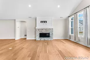 246 Janes View Dr, Holland, MI 49424 - Photo 14