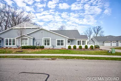 246 Janes View Drive #14, Holland, MI 49424 - Photo 2