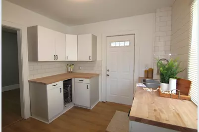 905 Cooper Avenue, Kalamazoo, MI 49048 - Photo 12