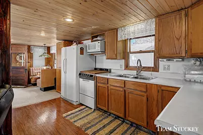 8941 Lake Street, Newaygo, MI 49337 - Photo 32