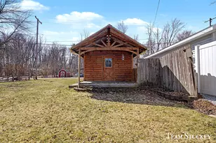 8941 Lake St, Newaygo, MI 49337 - Photo 16