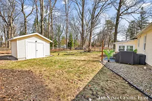 840 Wilson Ave, Norton Shores, MI 49441 - Photo 30