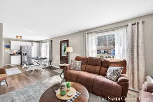 840 Wilson Ave, Norton Shores, MI 49441 - Photo 4