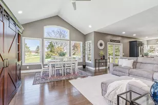 52039 Kern Dr, Three Rivers, MI 49093 - Photo 12