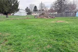 323 E South St, Marcellus, MI 49067 - Photo 8