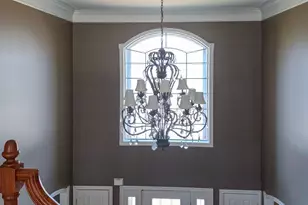 1053 Autumnview Ct, Rochester, MI 48307 - Photo 8