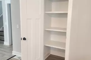 1698 Wood St, Muskegon, MI 49442 - Photo 10