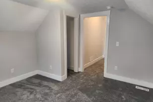 1698 Wood St, Muskegon, MI 49442 - Photo 22