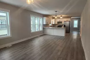 1698 Wood St, Muskegon, MI 49442 - Photo 4