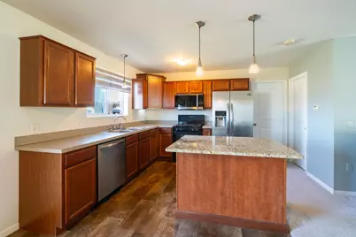 871 E Harmony Drive, Sparta, MI 49345 - Photo 4