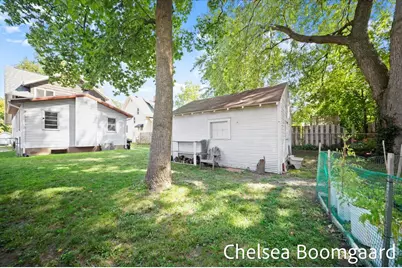 22 Elmwood Street NE, Grand Rapids, MI 49505 - Photo 24