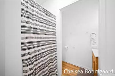 22 Elmwood Street NE, Grand Rapids, MI 49505 - Photo 14