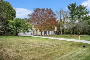 5589 Tanglewood Dr, Ann Arbor, MI 48105 - Photo 52