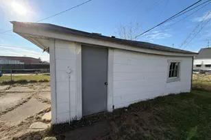 13635 Knox Ave, Warren, MI 48089 - Photo 10