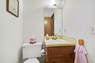 1958 Camille Dr SE, Grand Rapids, MI 49546 - Photo 10