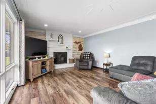 13016 9 Mile Rd, Battle Creek, MI 49014 - Photo 8