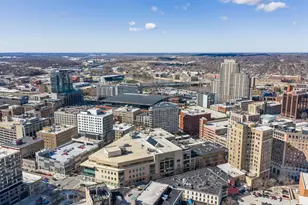 49 Monroe Center St NW, Grand Rapids, MI 49503 - Photo 40