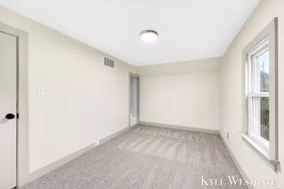 1537 Diamond Avenue NE, Grand Rapids, MI 49505 - Photo 22