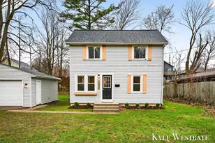 1537 Diamond Ave NE, Grand Rapids, MI 49505 - Photo 2