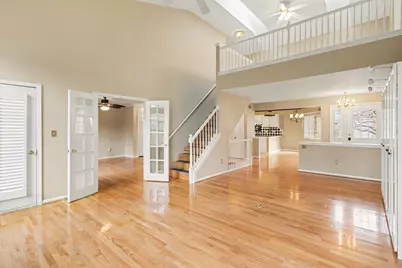 306 Pineknoll Court, Brighton, MI 48116 - Photo 10