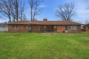 22903 N Bellwood Dr, Southfield, MI 48034 - Photo 20