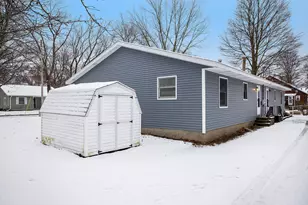 143 Floral Ave, Plainwell, MI 49080 - Photo 16