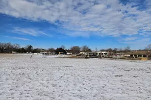 56400 Village Center Cir, Mattawan, MI 49071 - Photo 6