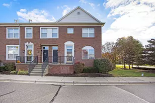 43014 Strand Dr, Sterling Heights, MI 48313 - Photo 1
