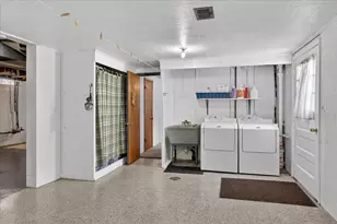 3061 Sherwood Ct, Muskegon, MI 49441 - Photo 36