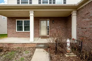 4103 Willow Pond Dr, Ypsilanti, MI 48197 - Photo 4