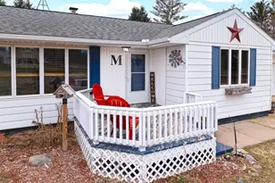 6740 S Eberhart Ave, Clare, MI 48617 - Photo 26