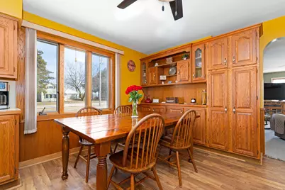 6740 S Eberhart Avenue, Clare, MI 48617 - Photo 6