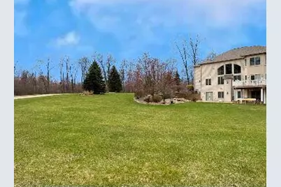 263 Cedar Creek Drive, Battle Creek, MI 49015 - Photo 10